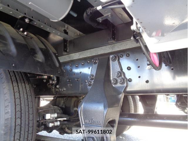Mitsubishi FIGHTER 2026-01 8848958-20