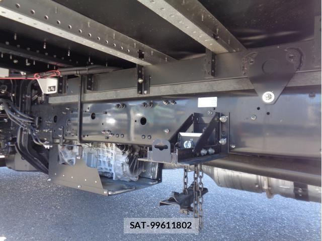 Mitsubishi FIGHTER 2026-01 8848958-22