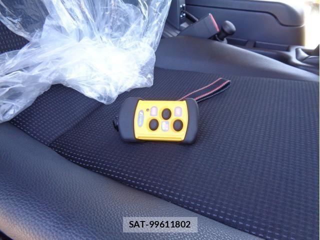 Mitsubishi FIGHTER 2026-01 8848958-27
