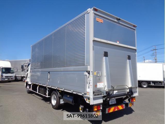 Mitsubishi FIGHTER 2026-01 8848958-3