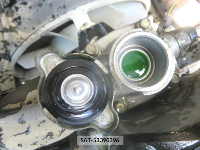 Mitsubishi FIGHTER 2013-03 8848977-14