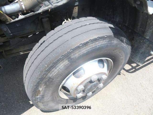 Mitsubishi FIGHTER 2013-03 8848977-16