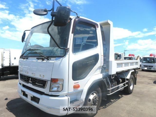 Mitsubishi FIGHTER 2013-03 8848977-1