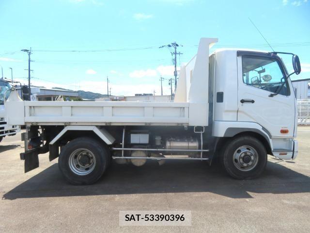 Mitsubishi FIGHTER 2013-03 8848977-4