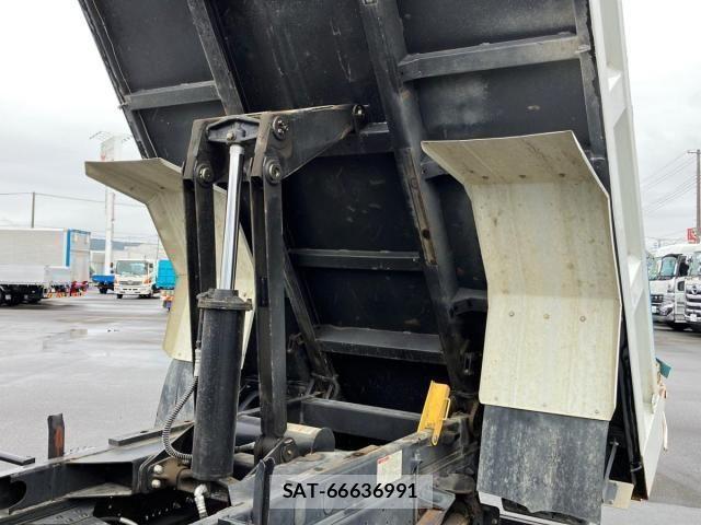 Mitsubishi FIGHTER 2024-08 8848969-12