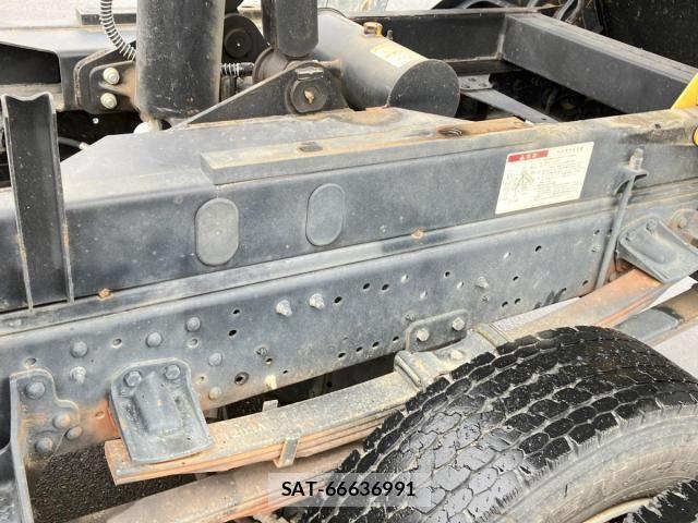 Mitsubishi FIGHTER 2024-08 8848969-13