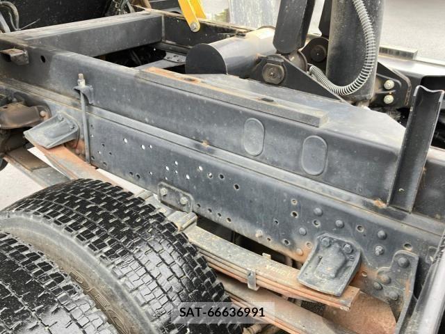 Mitsubishi FIGHTER 2024-08 8848969-14