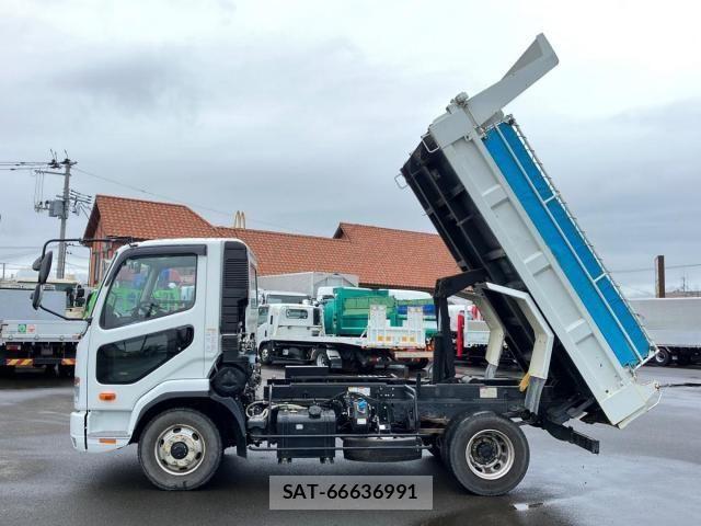 Mitsubishi FIGHTER 2024-08 8848969-4