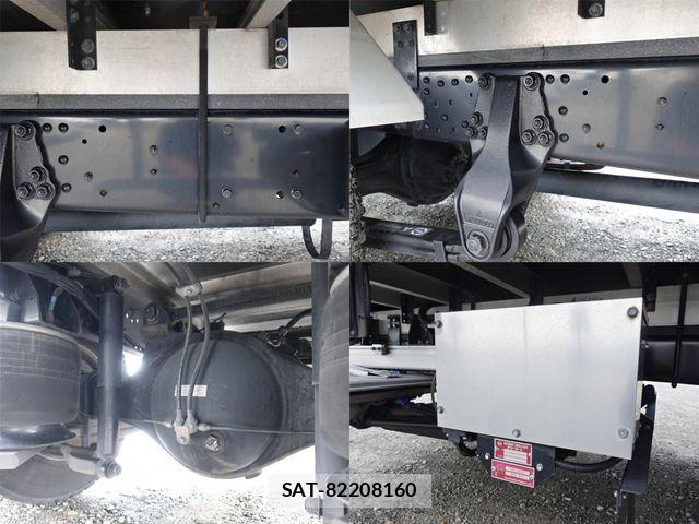 Mitsubishi FIGHTER 2019-06 8870987-14