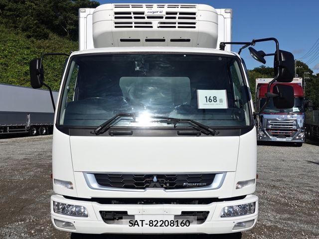 Mitsubishi FIGHTER 2019-06 8870987-1