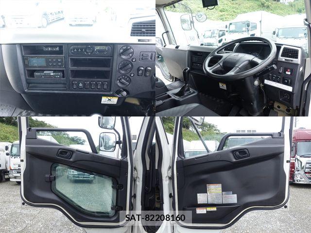 Mitsubishi FIGHTER 2019-06 8870987-19