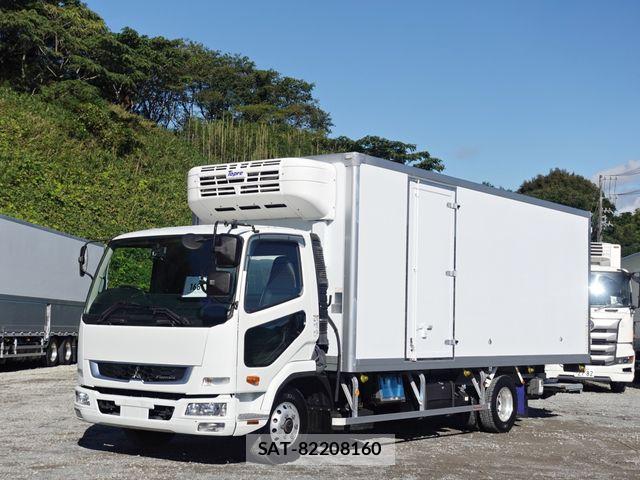 Mitsubishi FIGHTER 2019-06 8870987-22