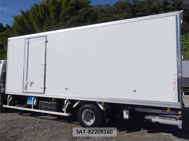 Mitsubishi FIGHTER 2019-06 8870987-5