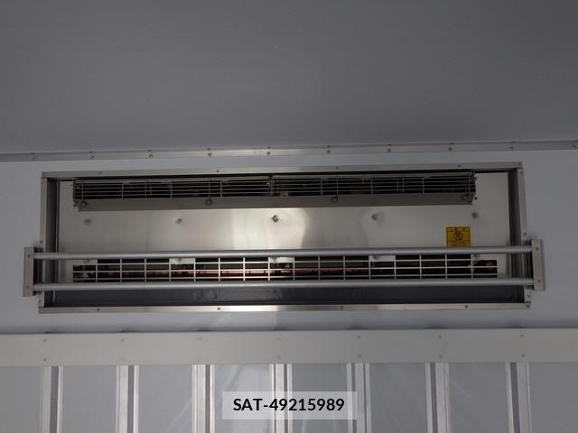Mitsubishi FIGHTER 2025-02 8870979-9
