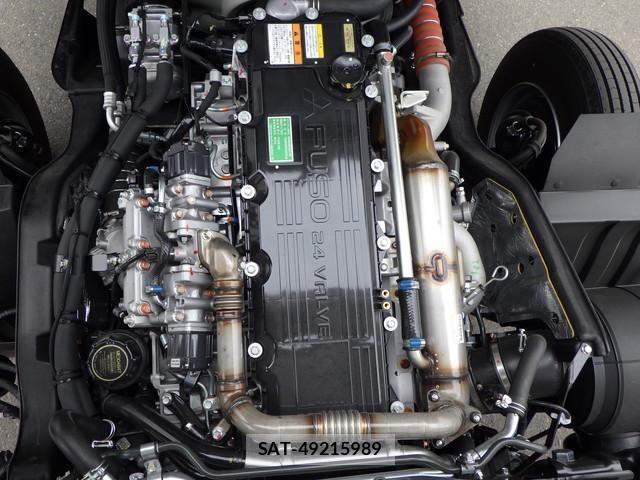 Mitsubishi FIGHTER 2025-02 8870979-17