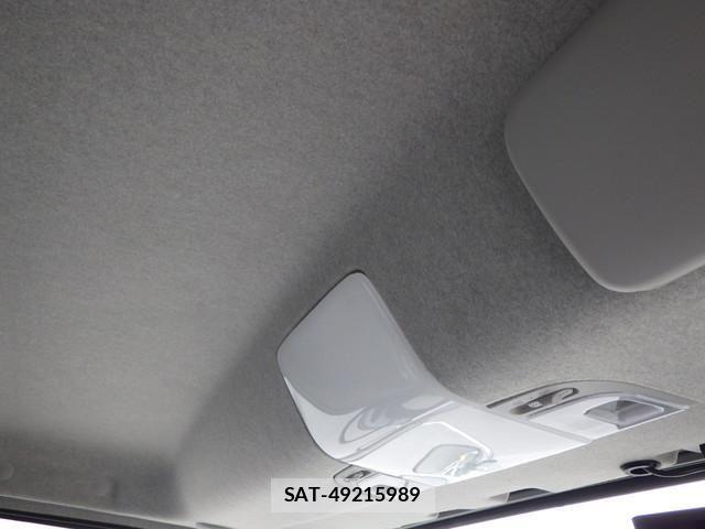 Mitsubishi FIGHTER 2025-02 8870979-27
