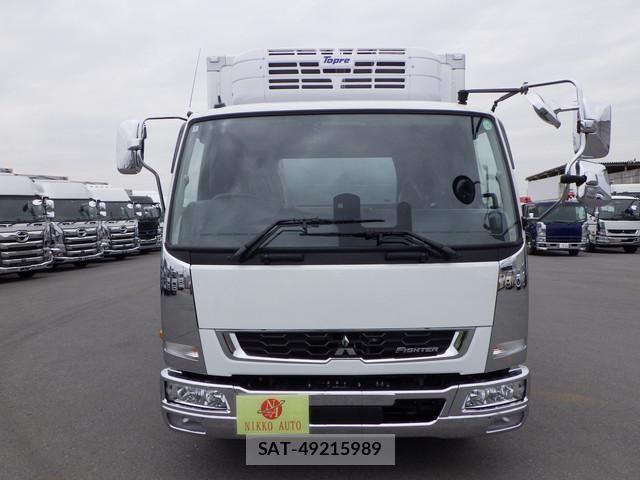 Mitsubishi FIGHTER 2025-02 8870979-4