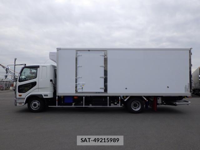 Mitsubishi FIGHTER 2025-02 8870979-6
