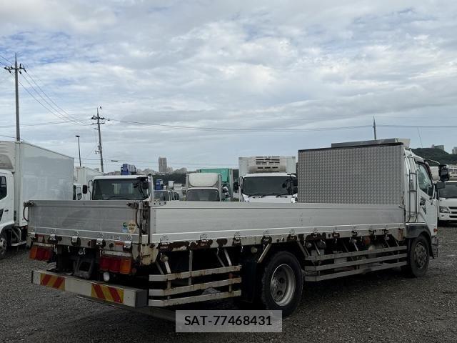 Mitsubishi FIGHTER 2015-10 8870983-13