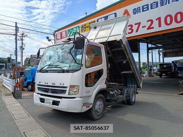 Mitsubishi FIGHTER 2011-02 8870986-0
