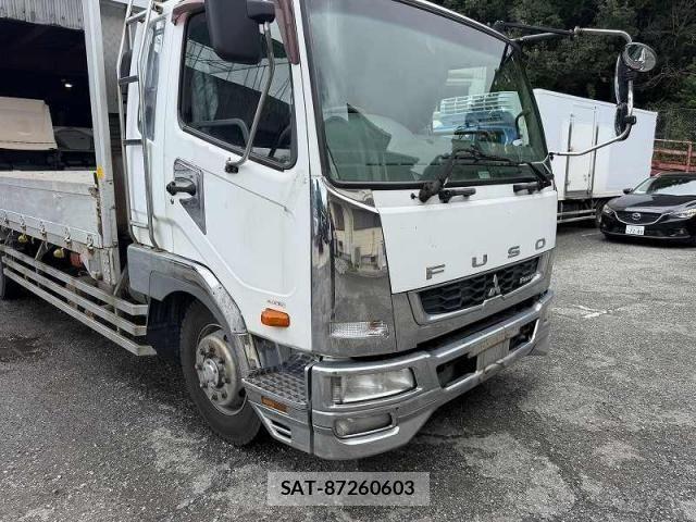Mitsubishi FIGHTER 2014-11 8870984-18