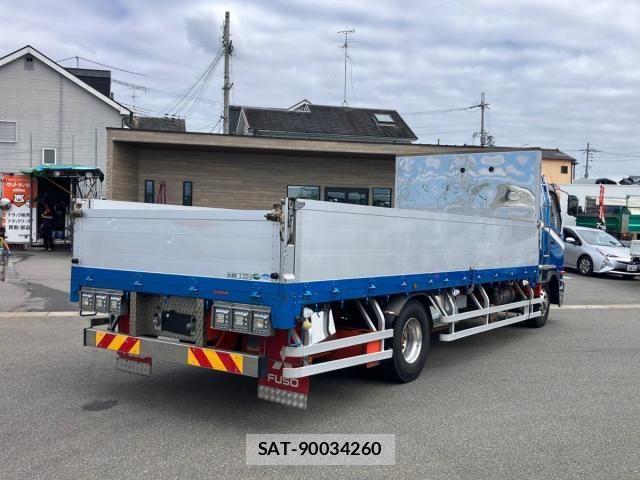 Mitsubishi FIGHTER 2016-03 8879728-2