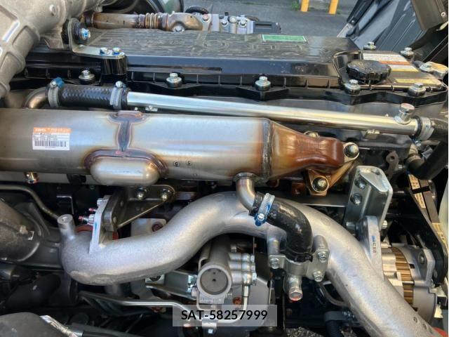 Mitsubishi FIGHTER 2026-05 8879723-12