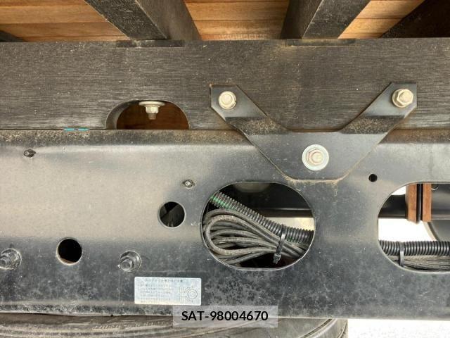 Mitsubishi FIGHTER 2024-08 8879721-13