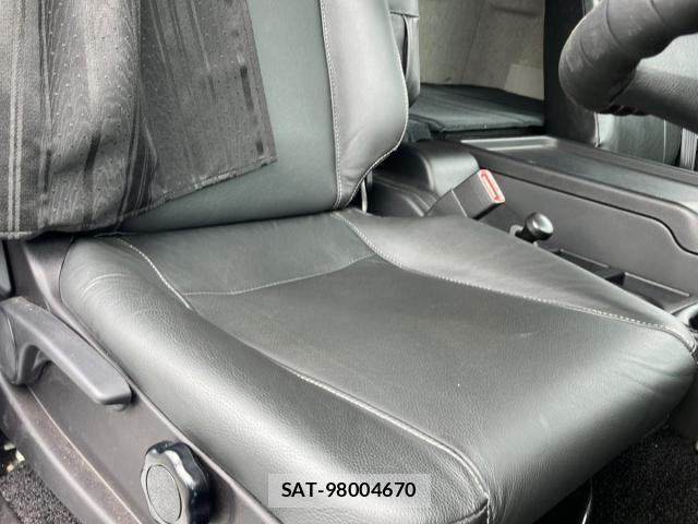 Mitsubishi FIGHTER 2024-08 8879721-18