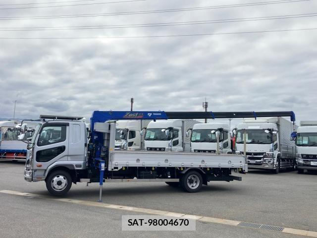 Mitsubishi FIGHTER 2024-08 8879721-4