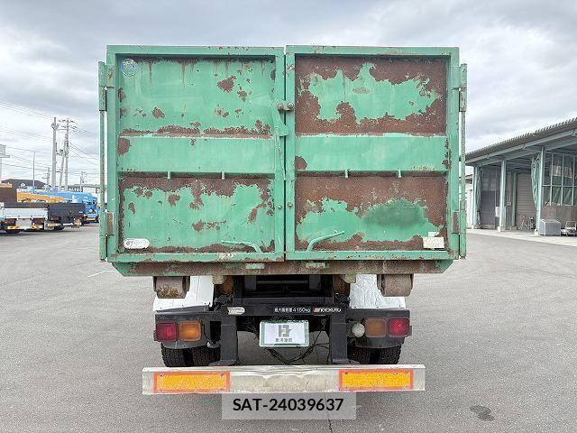 Mitsubishi FIGHTER 2001-03 8848984-4