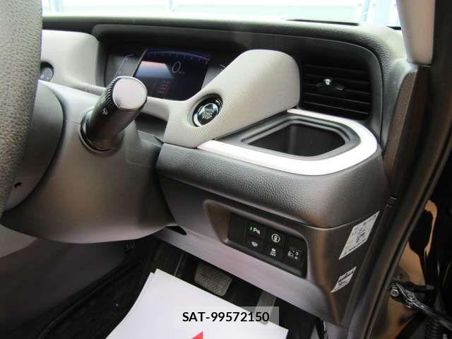 Honda FIT 2020-05 861614-4