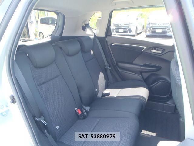 Honda FIT 2017-08 1167529-9