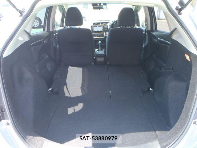 Honda FIT 2017-08 1167529-12