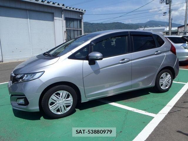 Honda FIT 2017-08 1167529-4