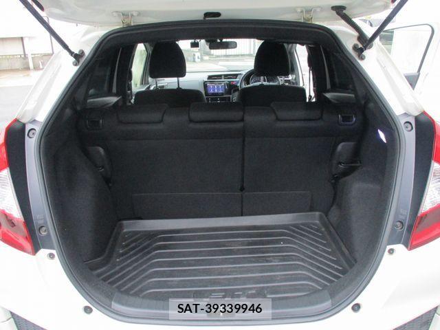 Honda FIT 2015-04 1291299-14