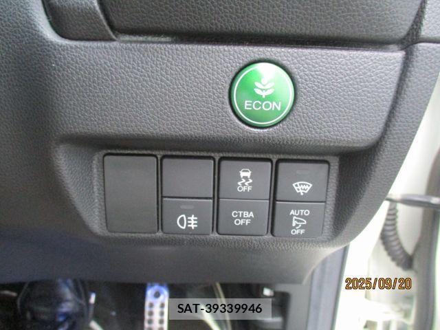 Honda FIT 2015-04 1291299-17