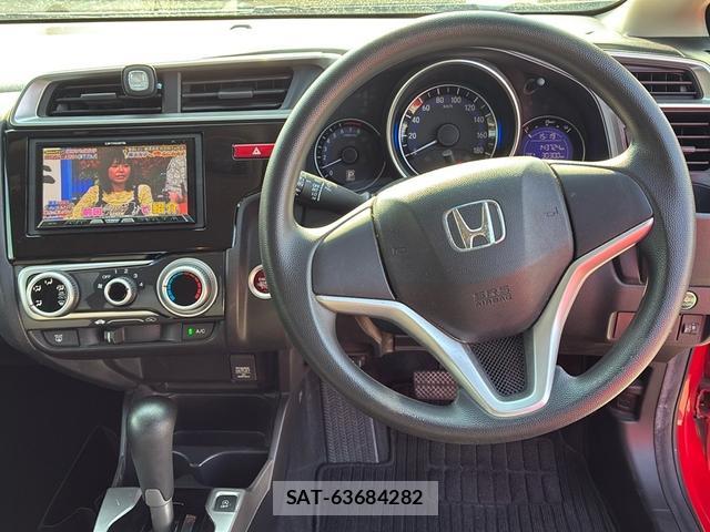 Honda FIT 2013 1329228-6