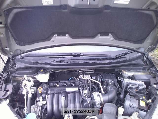Honda FIT 2013-10 1354134-8