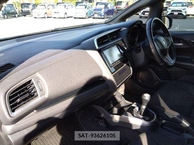 Honda FIT 2014-12 1386386-10