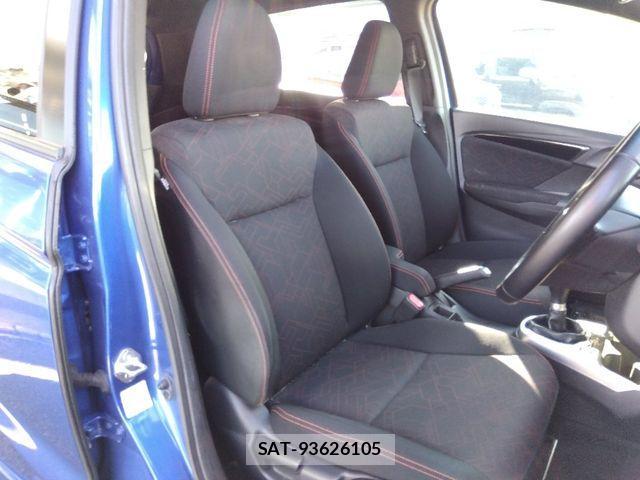 Honda FIT 2014-12 1386386-7