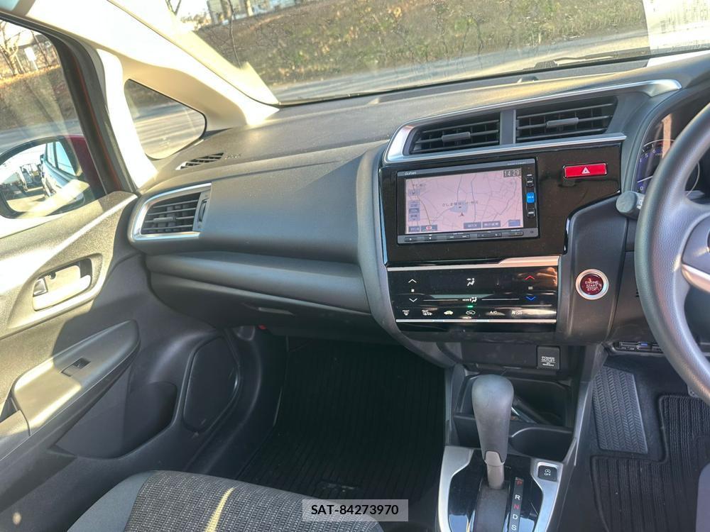 Honda FIT 2014 1497519-16