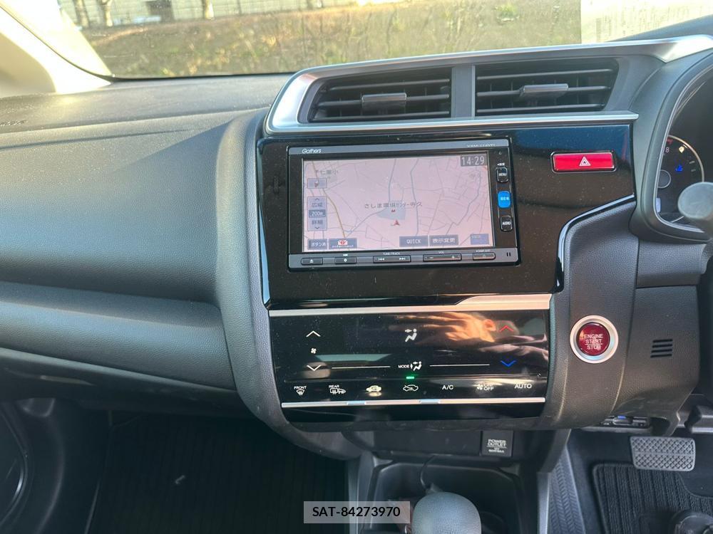 Honda FIT 2014 1497519-17