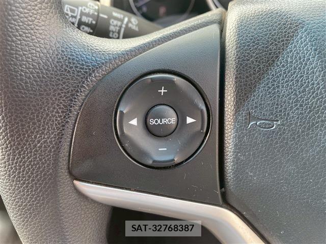 Honda FIT 2013-11 3014364-20