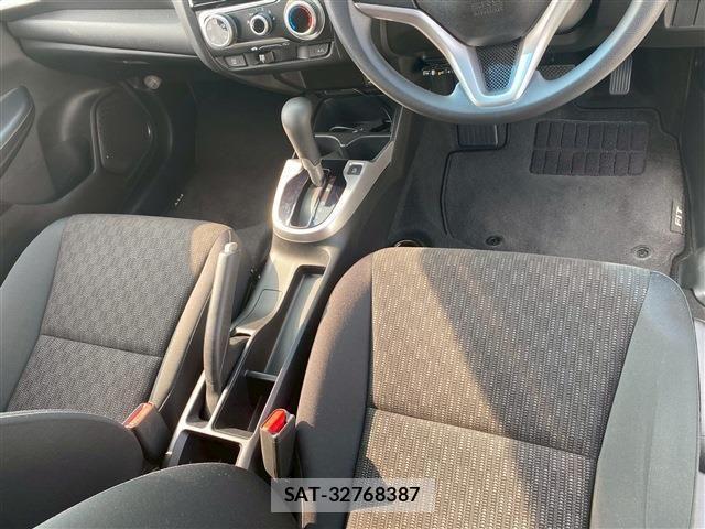 Honda FIT 2013-11 3014364-24