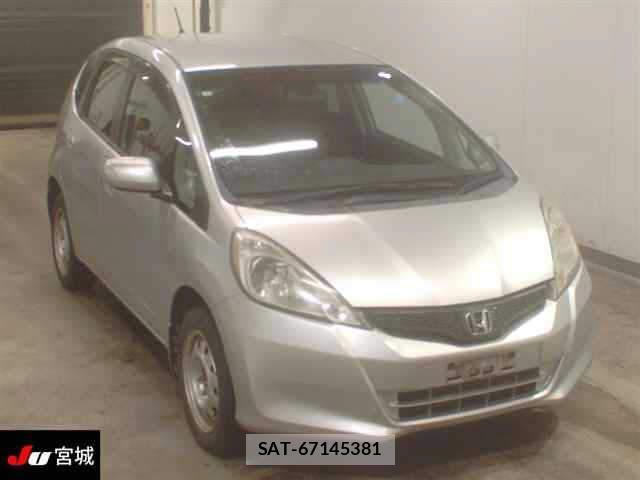 Honda FIT 2011 3286855-0