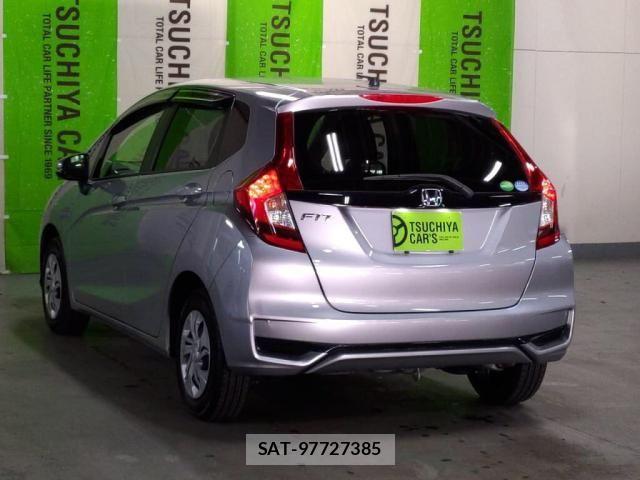 Honda FIT 2018-12 3373195-11