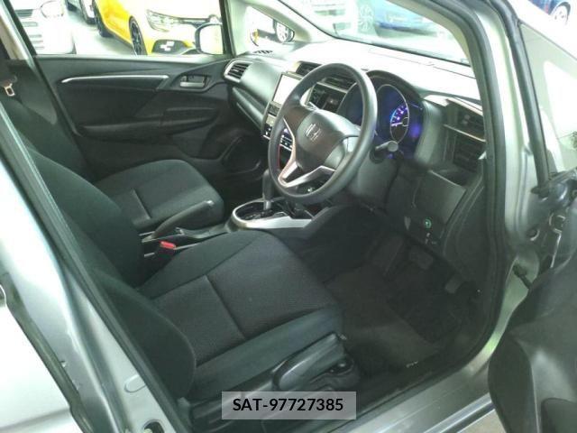 Honda FIT 2018-12 3373195-12
