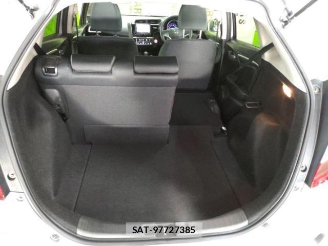 Honda FIT 2018-12 3373195-25