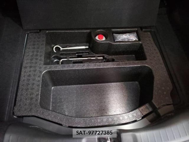 Honda FIT 2018-12 3373195-27